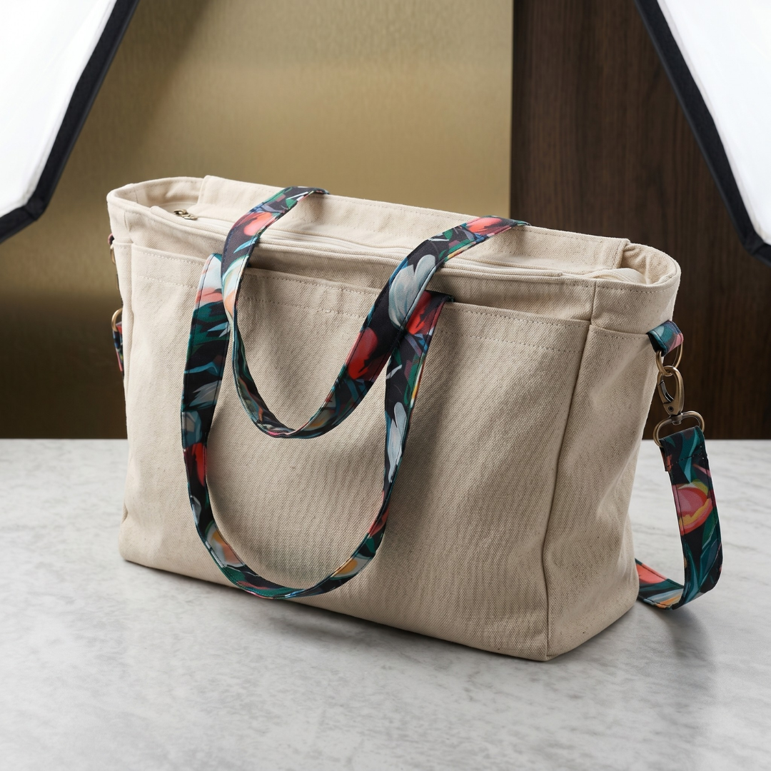 Aadhira Tote
