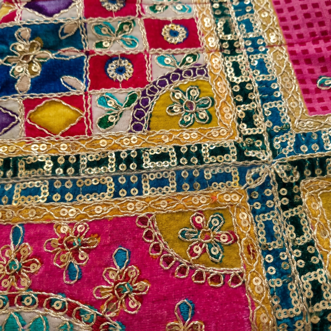 Ranjika Clutch