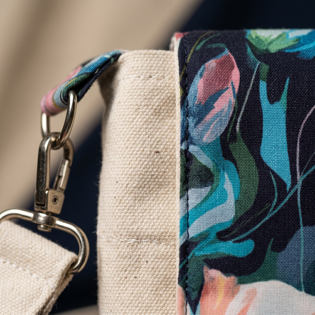 Naveli Crossbody Sling