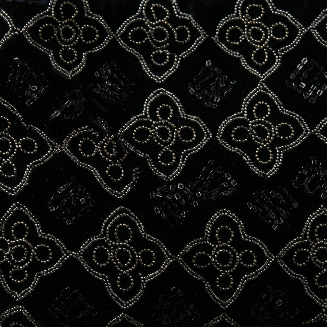 Shyama Clutch