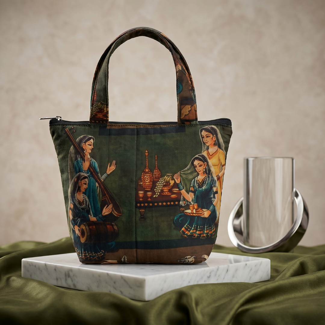 Anjika Tote