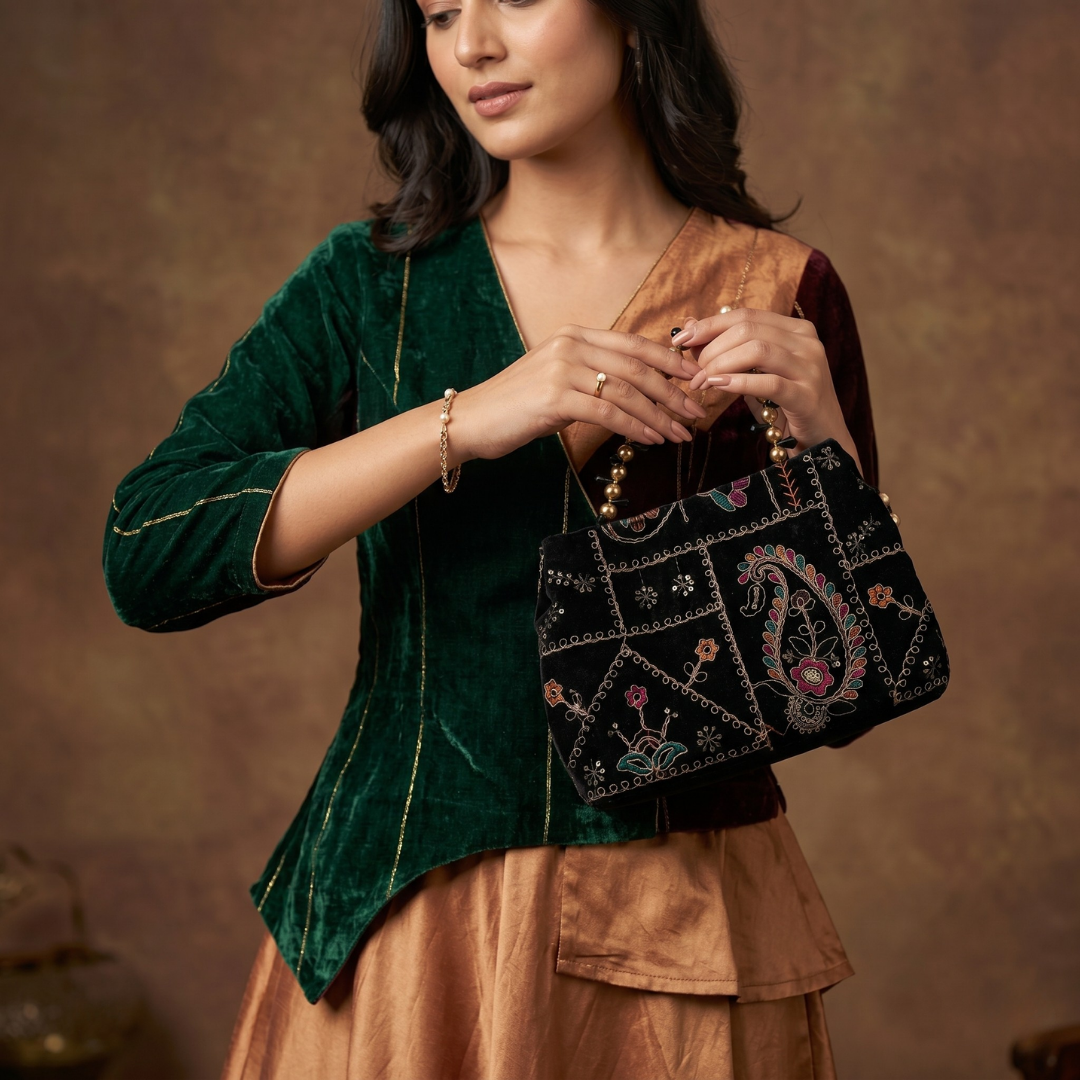 Rang Mahal Clutch